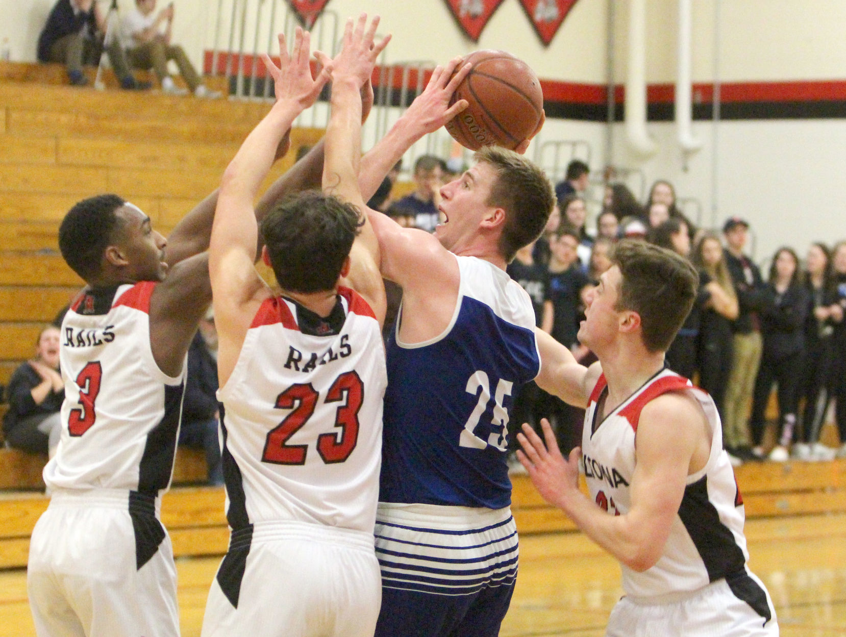 McDonell boys basketball at Altoona 2-13-20